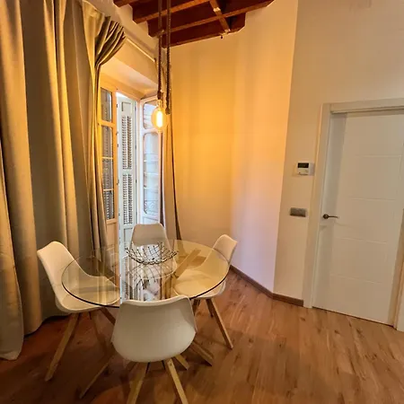 Homeabroad - Deluxe Larios Center *