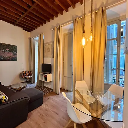 Apartment Premium Center